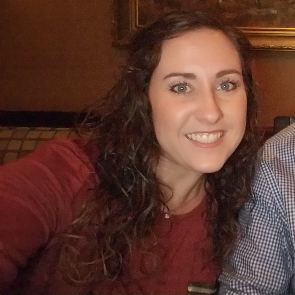 Meet your Posher, Stephanie
